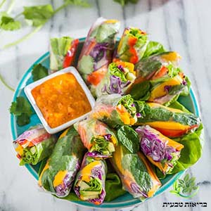 לחמניות מגולגלות ברוטב מנגו צ'ילי מתוק